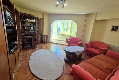 Apartament 3 Camere - Pozitie De Exceptie - Zona Trocadero - 2