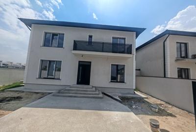 Casă individuală cu 5 camere cu Canalizare în Tunari - 14