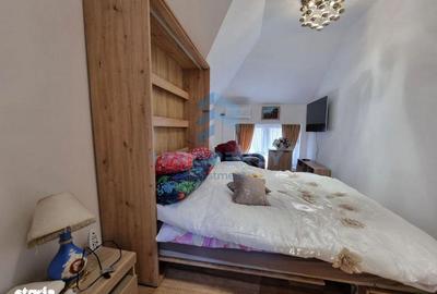 Casă cu 7 camere cu Canalizare în Fundeni - 2