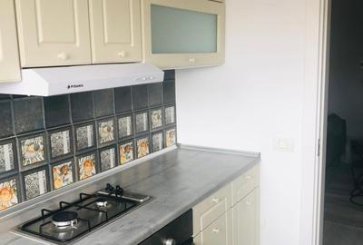 Apartament cu 2 camere semidecomandat, mobilat în Far - 10
