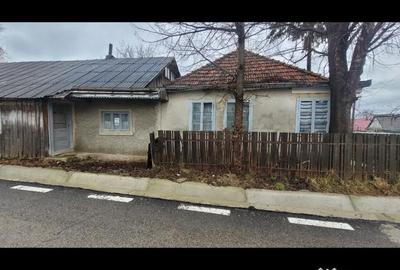 Teren de 1700 mp, în Dolhești - 4