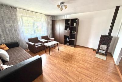 Casă cu 4 camere cu Teren 1200 Mp în Roșia - 6