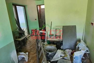 Apartament cu 2 camere în Caracal