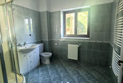 Proprietate Breaza Vila 1000mp , casa administrator , teren generos 3600mp - 17