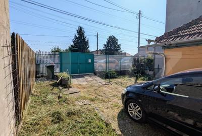 Investitie, Casa demolabila, teren 400 mp, front 11 m, Marasti - 3