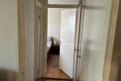 Apartament cu 3 camere semidecomandat în Girocului - 9