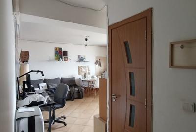 Apartament cu 2 camere decomandat, mobilat în Colentina - 7