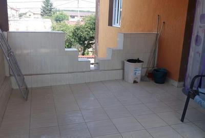 Garsonieră decomandată în Roșu - 4