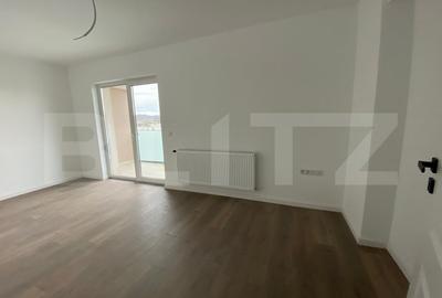 Apartament modern cu 3 camere, etaj intermediar, zona ISU Apartament modern cu 3 camere, etaj intermediar, zona ISU - 5