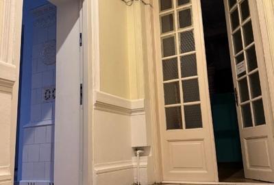 Spatiu comercial 2 sau 3 camere/ Ultracentral/ Exclusiv Birouri/Parter - 4