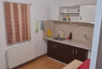 Apartament cu 2 camere decomandat în Central - 3