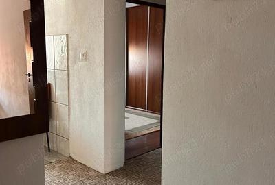Apartament cu 3 camere în Micro 1 - 2