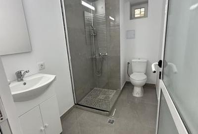 Garsonieră decomandată în Central - 5