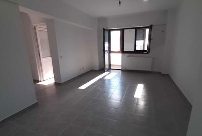 Garsonieră decomandată în Rahova