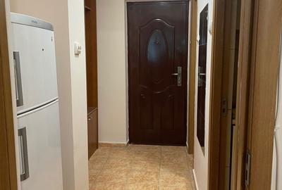 Garsonieră decomandată în Costin Georgian - 12