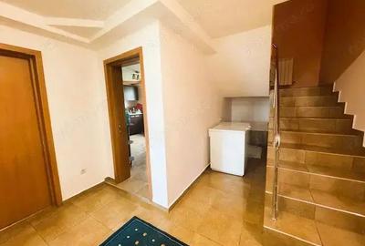 Se inchiriaza sau se VINDE casa Str Plevnei 1386 mp teren intravilan - 15