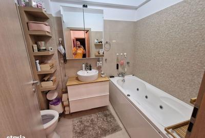 Apartament cu 3 camere decomandat în Drumul Taberei - 15