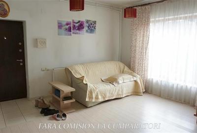 Duplex cu 7 camere cu Canalizare în 1 Mai - 7