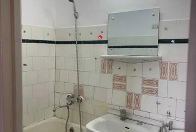 Apartament cu 2 camere decomandat în Micro 19 - 4