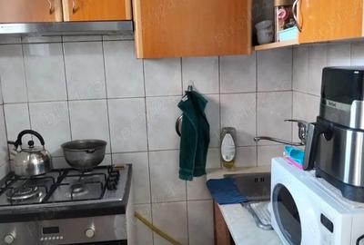 Garsonieră decomandată în Titan - 3