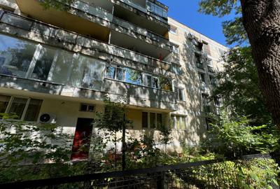 B-dul Constantin Brancoveanu Strada Rezonantei - 11