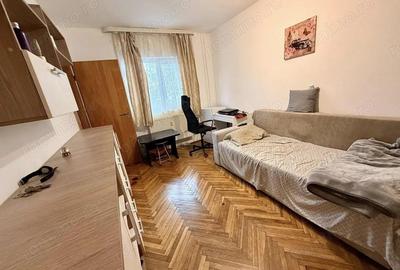 Garsonieră în Aradului
