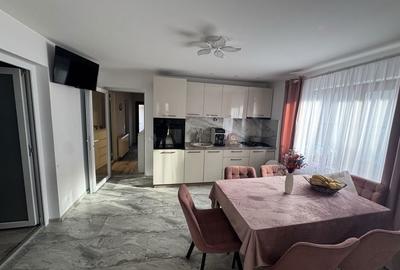 Casă cu 4 camere decomandat în Central - 8