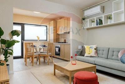 Garsonieră decomandată în Titan - 2