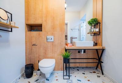 Inchiriere 2 camere, lux, zona REX - 3