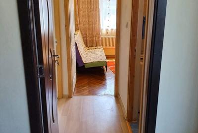 Apartament cu 3 camere decomandat în Cetate - 2