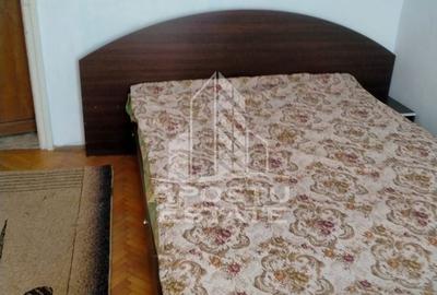 Apartament 3 camere, decomandat cu centrala proprie langa Medicina - 2