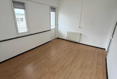 Spațiu comercial, de 22 mp, în Central - 2
