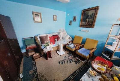 Casa de vanzare! - 2