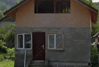 Casă cu Teren 575 Mp în Vărbila - 2