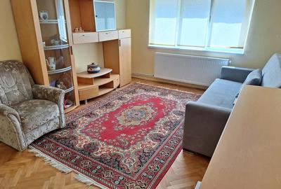 Apartament cu 2 camere decomandat în Central - 2
