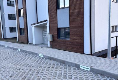 Apartament cu 2 camere decomandat în Aeroport - 1