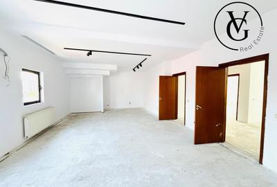 Casă individuală cu 11 camere cu Canalizare în Domenii - 6
