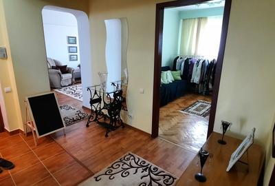 Apartament cu 4 camere în Central - 4