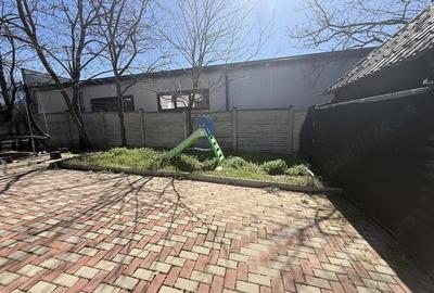 Casă cu Teren 995 Mp în Central - 3