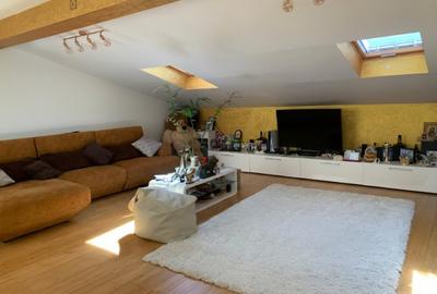 Apartament cu 2 camere decomandat, mobilat în Rovine - 2