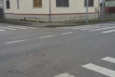 Casă cu 4 camere cu Teren 600 Mp în Central - 2