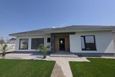 Vila de vanzare individuala