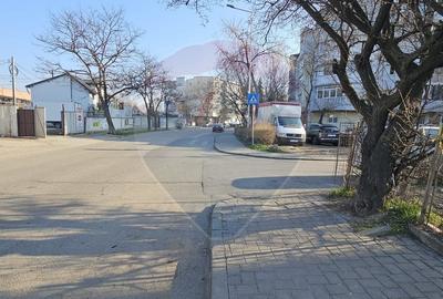 Teren Construcții intravilan de 400 mp, în Nord - 6