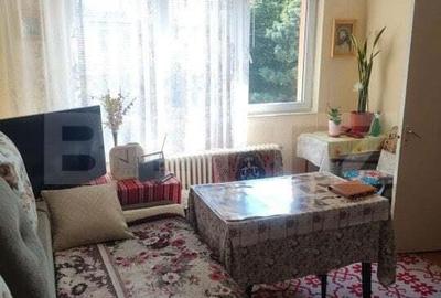 Apartament 2 camere semidecomandat, zona Piata Mica, Radauti - 1