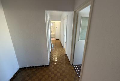 Apartament cu 3 camere decomandat în Casa de Cultură - 9