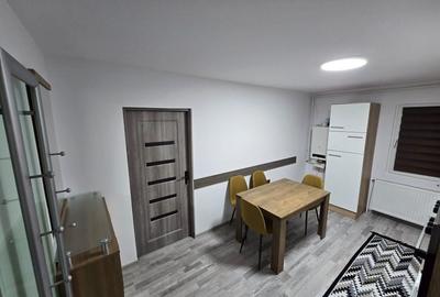 Apartament cu 2 camere decomandat în Circumvalațiunii - 6