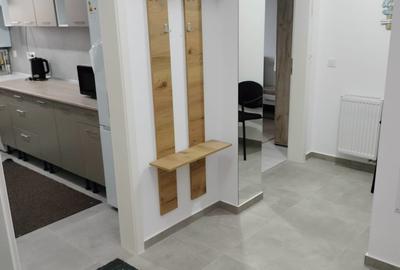 Apartament cu 2 camere decomandat în Tractorul - 6