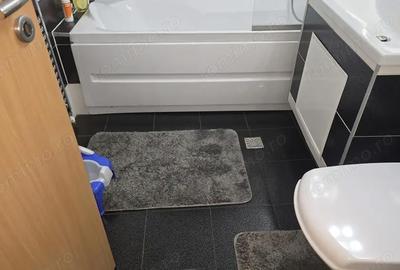 Apartament cu 2 camere decomandat în 22 Decembrie - 8