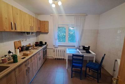 Apartament cu 3 camere decomandat în Colentina - 3
