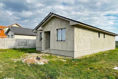 Casă cu 4 camere cu Teren 500 Mp în Cihei - 2